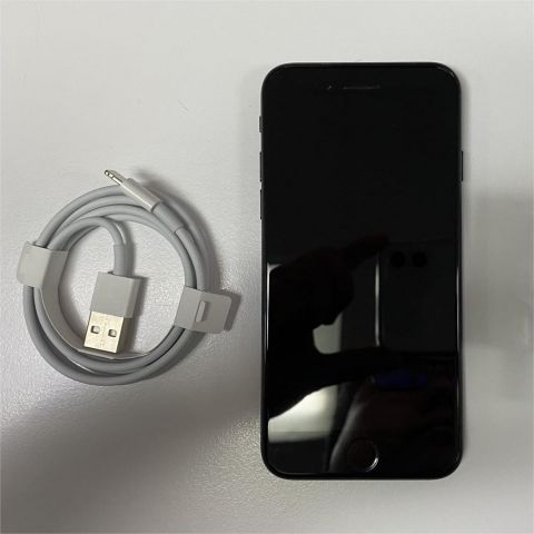 Apple iPhone 7 32GB Black(Used)