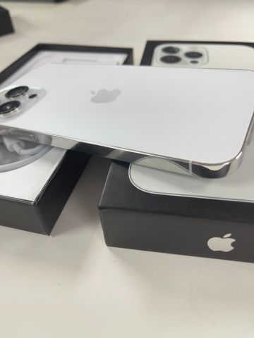 Apple iPhone 13 Pro Max 512GB-Silver Dual Sim Ex-Demo Premium Condition